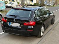 Gebraucht BMW 530 258 PS (189 kW) 2015 Schwarz Kombi