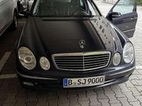 Gebraucht Mercedes E320 Avantgarde 224 PS (164 kW) 2003 Blau Limousine