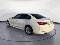Gebraucht BMW 320 Performance 190 PS (139 kW) 2022 Weiß Limousine