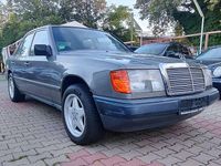 Gebraucht Mercedes 230 132 PS (97 kW) 1986 Grau Limousine