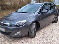 Gebraucht Opel Astra 125 PS (91 kW) 2011 Grau Kombi