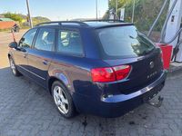 Usado Seat Exeo Reference 120 HP (88 kW) 2011 Azul Carrinha