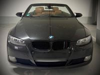 Gebraucht BMW 320 Cabriolet 170 PS (125 kW) 2007 Schwarz Cabrio