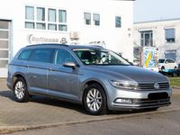 Gebraucht VW Passat 150 PS (110 kW) 2018 Grau Kombi