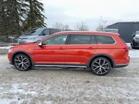 Gebraucht VW Passat Alltrack 190 PS (139 kW) 2017 Habanero orange / titanschwarz Kombi