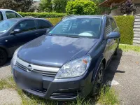 Gebraucht Opel Astra 116 PS (85 kW) 2008 Schwarz Limousine
