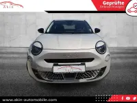 Gebraucht Fiat 600 101 PS (74 kW) 2025 Gris beige SUV