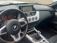 Gebraucht BMW Z4 Sport Line 184 PS (135 kW) 2015 Weiß Cabrio