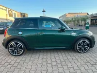 Gebraucht Mini John Cooper Works 192 PS (141 kW) 2018 Grün Kleinwagen