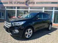 Gebraucht Ford Kuga Titanium 150 PS (110 kW) 2019 Schwarz SUV