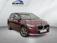 Gebraucht BMW 220 Active Tourer Sport Line 170 PS (125 kW) 2023 Rot Van / Kleinbus