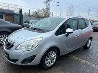 Gebraucht Opel Meriva 120 PS (88 kW) 2012 Silber Van / Kleinbus