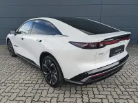Neu Mazda 6e Takumi-Line 189 kW (258 PS) 2025 Grau Limousine