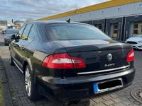 Gebraucht Skoda Superb 170 PS (125 kW) 2010 Schwarz Limousine