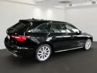 Gebraucht Audi A4 Advanced 204 PS (150 kW) 2022 Mythosschwarz metallic Kombi