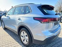 Gebraucht VW Tiguan Life 150 PS (110 kW) 2025 Silber SUV