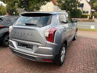 Neu SsangYong Tivoli 163 PS (119 kW) 2025 Silber SUV
