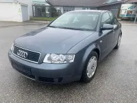 Gebraucht Audi A4 131 PS (96 kW) 2003 Grau Limousine