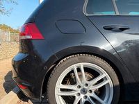 Gebraucht VW Golf VII 125 PS (91 kW) 2014 Schwarz Limousine