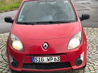 Gebraucht Renault Twingo 75 PS (55 kW) 2011 Rot Kleinwagen