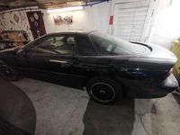 Gebraucht Chevrolet Camaro 269 PS (197 kW) 1996 Schwarz Coupé