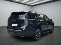 Neu Chevrolet Tahoe 426 PS (313 kW) 2025 Schwarz SUV