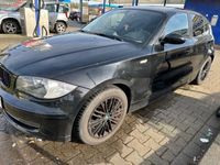 gebraucht BMW 118 i / 143PS / Automatik / Schiebedach