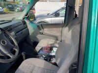 Usata VW Caravelle 151 CV (111 kW) 2000 Verde Monovolume