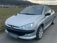 Gebraucht Peugeot 206 CC 136 PS (100 kW) 2002 Silber Cabrio