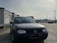 Gebraucht VW Golf IV 75 PS (55 kW) 2001 Schwarz Kleinwagen