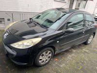 Gebraucht Peugeot 206 68 PS (50 kW) 2011 Schwarz Limousine