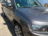 Gebraucht Jeep Compass 163 PS (119 kW) 2014 Grau SUV