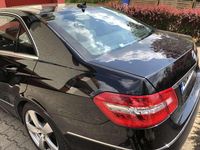 Gebraucht Mercedes E250 Avantgarde 204 PS (150 kW) 2013 Schwarz Limousine