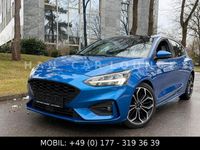 Używany Ford Focus ST-Line 120 KM (88 kW) 2018 Niebieski Sedan/Limuzyna