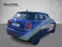 Gebraucht Mini Cooper 136 PS (100 kW) 2019 Blau Kleinwagen