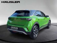 Gebraucht Opel Mokka Elegance 131 PS (96 kW) 2022 Matcha grün (metallic) SUV