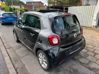 Gebraucht Smart ForFour 90 PS (66 kW) 2017 Schwarz Kleinwagen