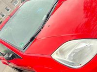 Gebraucht Ford Fiesta 70 PS (51 kW) 2003 Rot Kleinwagen