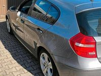 Gebraucht BMW 118 147 PS (108 kW) 2008 Grau Kleinwagen