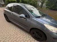 Gebraucht Peugeot 207 73 PS (53 kW) 2007 Grau Coupé