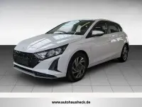 Gebraucht Hyundai i20 Trend 101 PS (74 kW) 2025 Weiß Kleinwagen