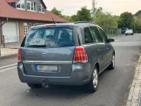 Gebraucht Opel Zafira 150 PS (110 kW) 2006 Silber Van / Kleinbus
