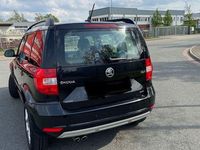 Gebraucht Skoda Yeti Ambition 150 PS (110 kW) 2015 Schwarz SUV