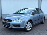 Gebraucht Ford Focus Ambiente 101 PS (74 kW) 2005 Andere farben Limousine