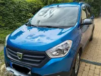 Używany Dacia Lodgy Stepway 109 KM (80 kW) 2016 Niebieski Minivan