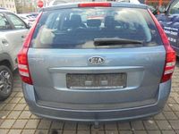 Gebraucht Kia Ceed 126 PS (92 kW) 2009 Blau Kleinwagen