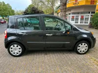 Usata Renault Modus 88 CV (64 kW) 2006 Nero Monovolume
