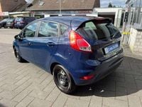 Gebraucht Ford Fiesta Trend 82 PS (60 kW) 2017 Blau Limousine
