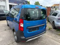 Gebraucht Dacia Dokker Stepway 95 PS (69 kW) 2019 Blau Van / Kleinbus