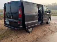 Gebraucht Opel Vivaro 145 PS (106 kW) 2016 Schwarz Van / Kleinbus